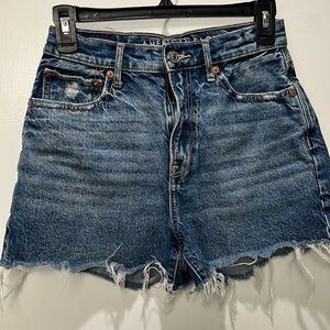 American Eagle Highest Rise ‘90s Boyfriend Short